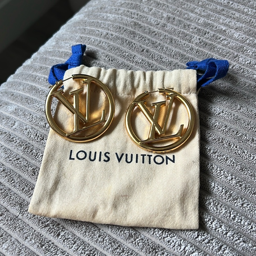 Louise Hoop GM Earrings